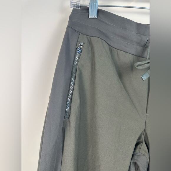 Athleta Headland Hybrid Trek Jogger Women's 8 Petite Olive Green Athleisure - Picture 3 of 7